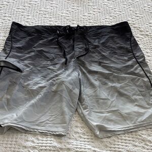 O'Neill Men's Black and Gray Gradient Board Shorts